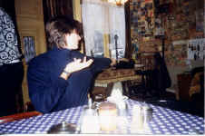 me_cat.jpg (114784 bytes)