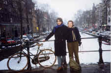 me_oorlagh2.jpg (110847 bytes)