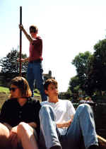 punting2.jpg (127508 bytes)