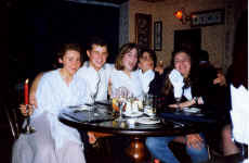 dinner.jpg (94345 bytes)