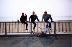 john_liz_me_oorlagh_claire.jpg (90783 bytes)