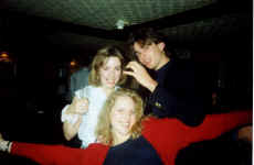 me_liz.jpg (63335 bytes)