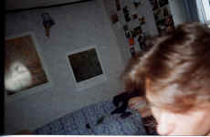 me_room.jpg (85352 bytes)