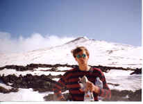 me_etna.jpg (124880 bytes)