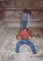 herculaneum_me_rich.jpg (161894 bytes)