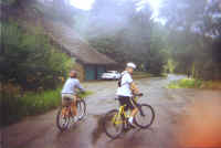 AlBike.jpg (107401 bytes)