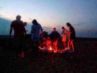 firea.jpg (37999 bytes)