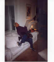 phil_bundle.jpg (64002 bytes)