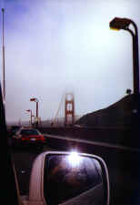 fog_gate_bridge.jpg (55043 bytes)