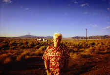 me_desert.jpg (86845 bytes)