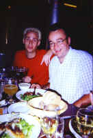 me_ron.jpg (89078 bytes)