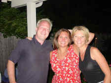 Jon, Stef and Shauna.jpg (113534 bytes)