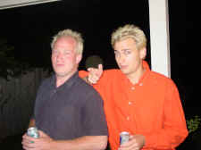Jon and Philip.jpg (83751 bytes)