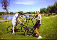 jb_me_bike.jpg (128180 bytes)