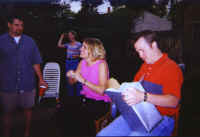 john_nicki.jpg (74866 bytes)