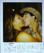 the_kiss.jpg (55365 bytes)