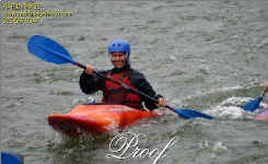 kt_kayak.jpg (46372 bytes)