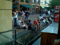 drinking_cam.jpg (78688 bytes)