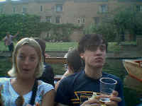 shiv_em2.jpg (62846 bytes)