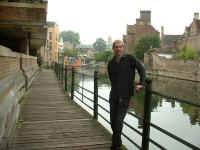 unwashed_al.jpg (168265 bytes)