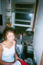 catieb.jpg (165552 bytes)