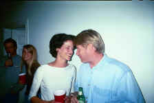 wayne_ronday.jpg (122624 bytes)