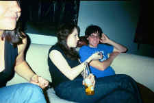 shiv_dani.jpg (167970 bytes)