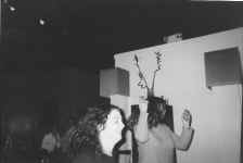 danielle_anti_vanity.jpg (91399 bytes)