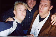 me_ash_aussie.jpg (113108 bytes)