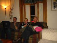 graham_kelly_seanie.jpg (100263 bytes)