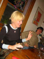 kelly_spills_wine_again.jpg (139375 bytes)