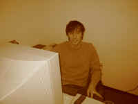 shiv_desk.jpg (60530 bytes)