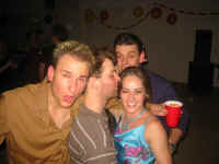 plastod.jpg (107832 bytes)