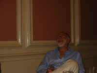 dad_laughs.jpg (65022 bytes)