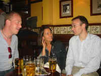 jb_kt_hezz.jpg (166749 bytes)