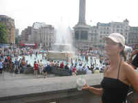 kt_traf_square.jpg (150054 bytes)