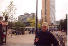 jb_manchester.jpg (104497 bytes)