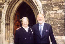 mum_dad.jpg (123850 bytes)