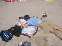 me_beach2.jpg (144698 bytes)