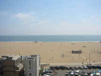 santa_monica.jpg (88002 bytes)
