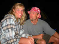 mike_eliz.jpg (69711 bytes)