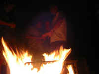 mo_feuer.jpg (29613 bytes)