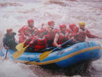 rafting1.jpg (49879 bytes)