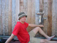 hurt.jpg (193014 bytes)