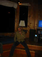 me_sing.jpg (137422 bytes)