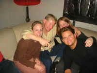 seanie_looks_good.jpeg (55611 bytes)