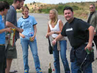 neil_monkey.jpg (190781 bytes)