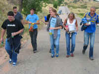 walking_shiv_mouth.jpg (212383 bytes)