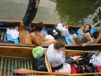 punts.jpg (169616 bytes)