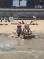 boat.jpg (261292 bytes)